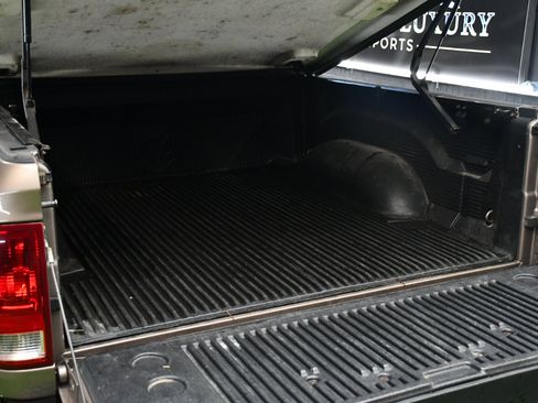 Used 2010 Dodge Ram 1500 Truck SLT w/ Big Horn Regional Pkg image 35