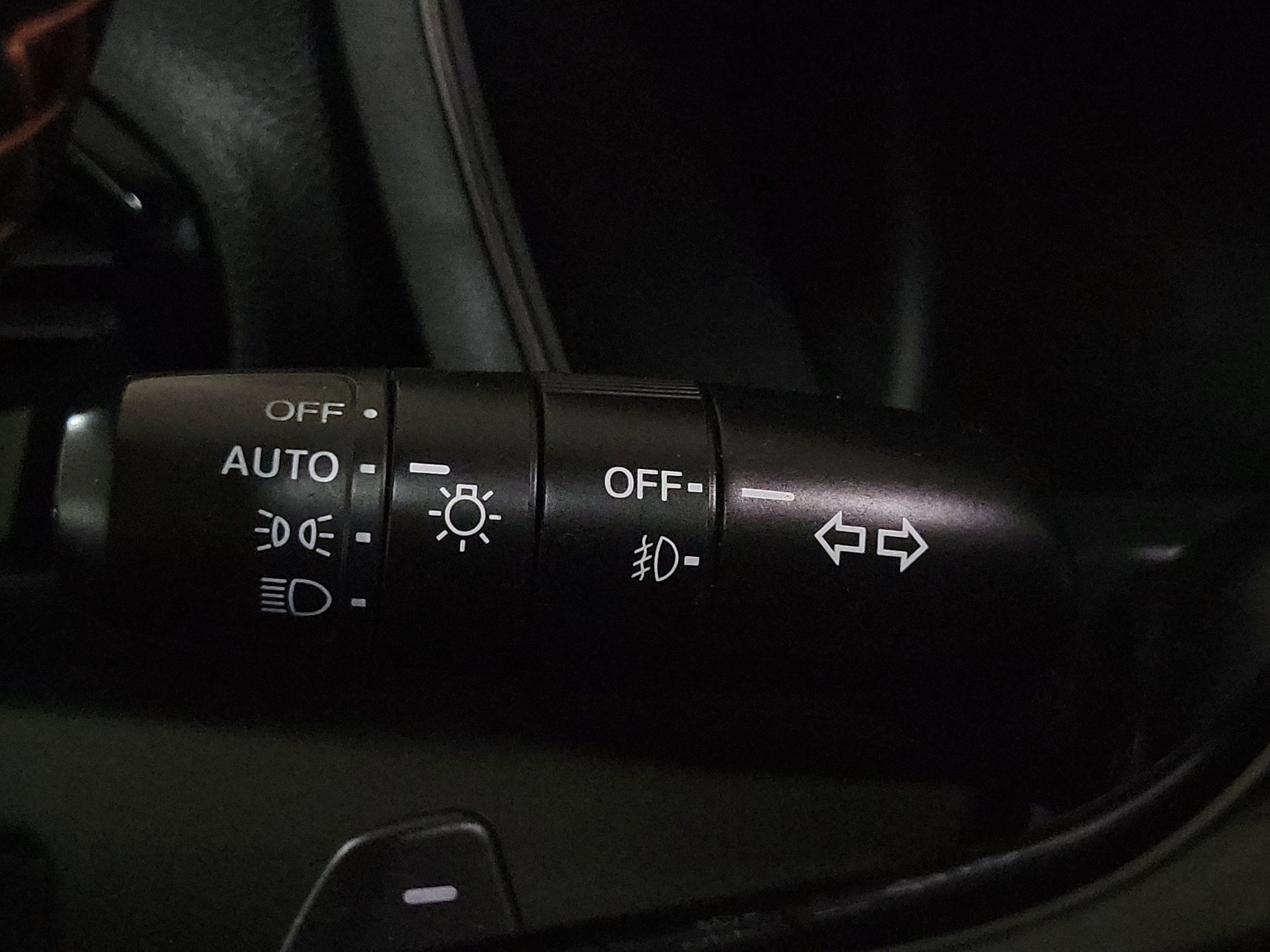 Used 2025 Honda Pilot TrailSport image 35