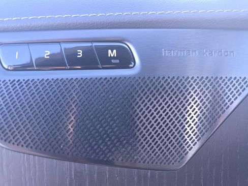 Used 2024 Volvo XC90 T8 Ultimate w/ Protection Package Premier image 31