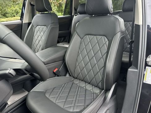 New 2026 Volkswagen Atlas SEL Premium R-Line image 11