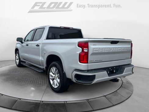 Used 2020 Chevrolet Silverado 1500 Custom w/ Custom Value Package image 6