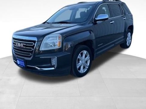 Used 2017 GMC Terrain SLE w/ Chrome Edition image 3