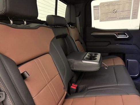 New 2026 Chevrolet Silverado 1500 High Country w/ Technology Package AWD/4WD image 49