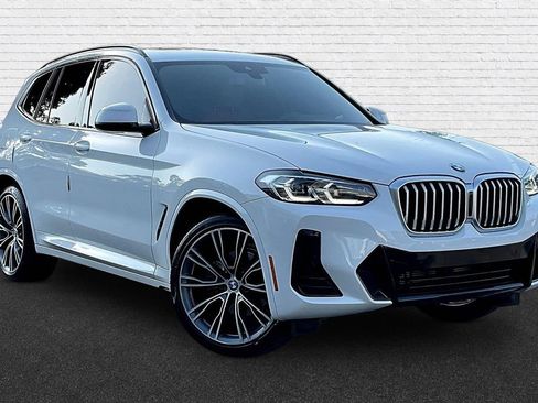 Used 2023 BMW X3 sDrive30i w/ M Sport Package RWD image 3