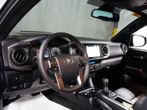 Certified 2023 Toyota Tacoma TRD Sport RWD image 12