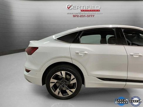 Used 2022 Audi e-tron Premium Plus w/ Premium Plus Package image 97