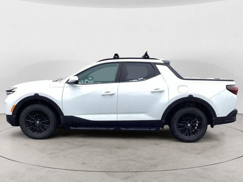 Used 2022 Hyundai Santa Cruz SEL Premium w/ Winter Package image 2