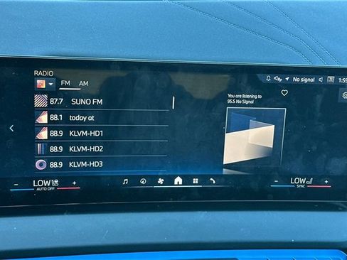 Used 2025 BMW X3 xDrive30i w/ Premium Package image 21