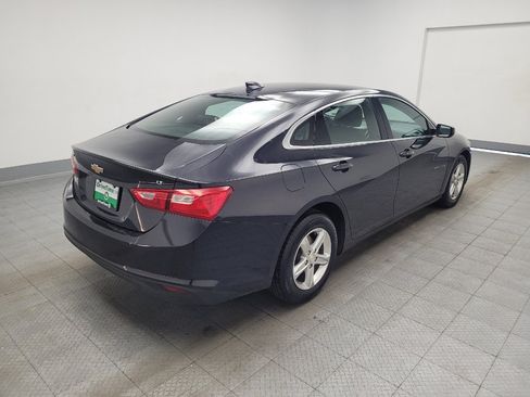 Used 2023 Chevrolet Malibu LT FWD image 9