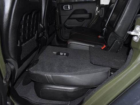 Used 2021 Jeep Wrangler Unlimited Rubicon w/ Dual Top Group image 28