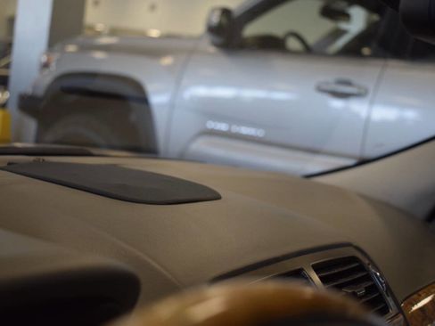 Used 2007 Jaguar XK Convertible image 54