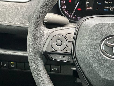Used 2024 Toyota RAV4 XLE w/ Convenience Package FWD image 20