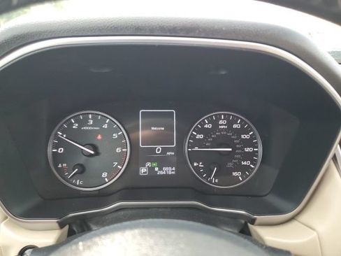 Used 2025 Subaru Outback Limited w/ Popular Package #2 AWD/4WD image 25