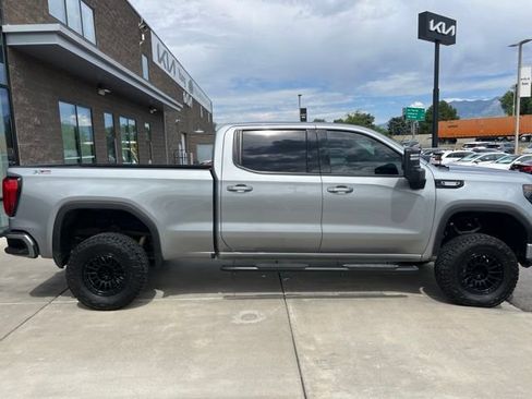 Used 2023 GMC Sierra 1500 Elevation w/ Preferred Package AWD/4WD image 6