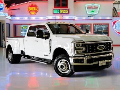 Used 2025 Ford F350 Lariat w/ FX4 Off-Road Package