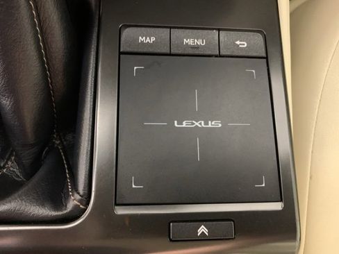 Used 2023 Lexus GX 460 Premium w/ Premium Package image 30