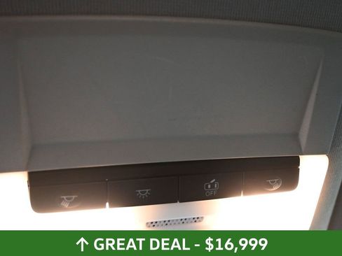 Used 2024 Nissan Sentra SV image 37