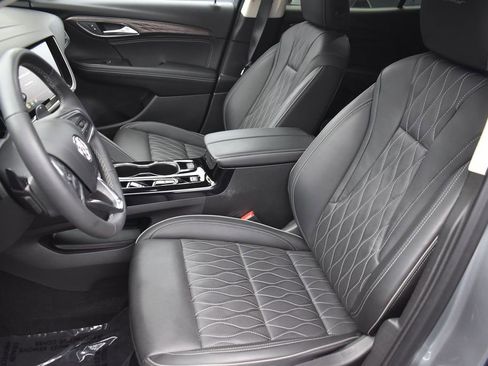 Used 2023 Buick Envision Avenir AWD/4WD image 13