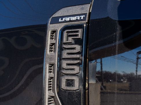 Used 2024 Ford F250 Lariat w/ Lariat Ultimate Package image 10