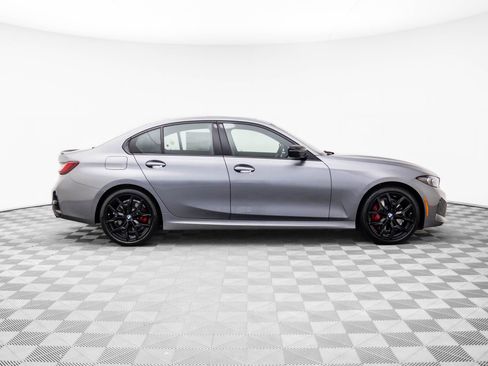 New 2026 BMW 330i xDrive 330i xDrive w/ M Sport Package image 6