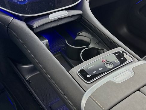 New 2026 Mercedes-Benz EQS 550 4MATIC SUV image 5
