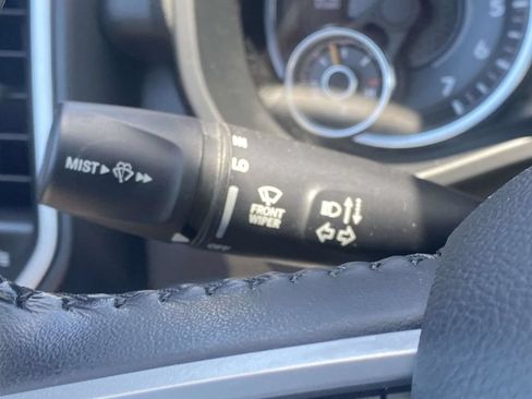 Used 2022 RAM 1500 Big Horn RWD image 32