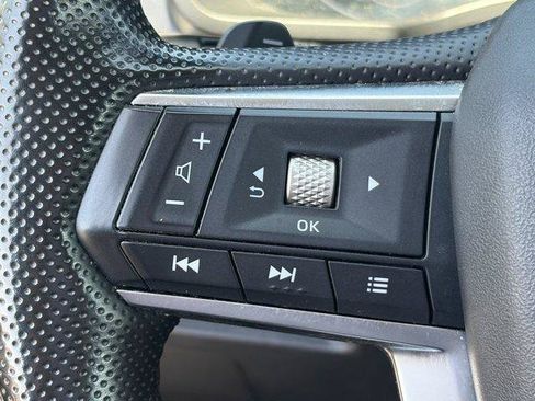 Used 2024 Mitsubishi Outlander SE AWD/4WD image 21