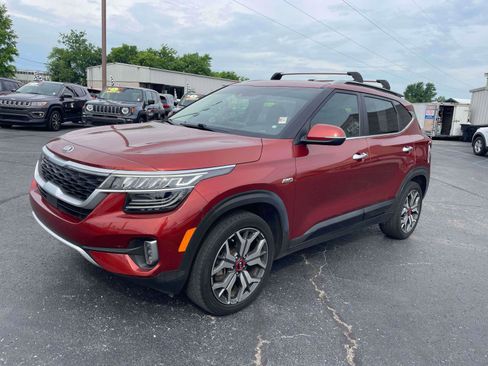 Used 2021 Kia Seltos SX AWD/4WD image 2