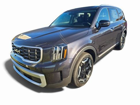 New 2025 Kia Telluride S image 8