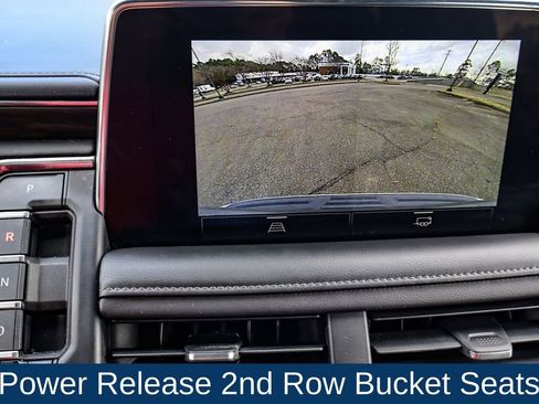 Used 2022 Chevrolet Tahoe Z71 image 35