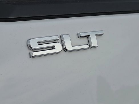 Used 2020 GMC Terrain SLT AWD/4WD image 8
