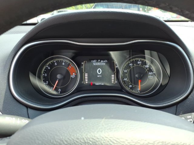Used 2022 Jeep Cherokee Latitude AWD/4WD image 8