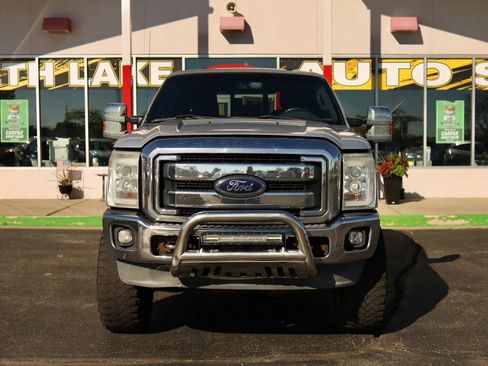 Used 2012 Ford F250 Lariat w/ Lariat Ultimate Pkg AWD/4WD image 2