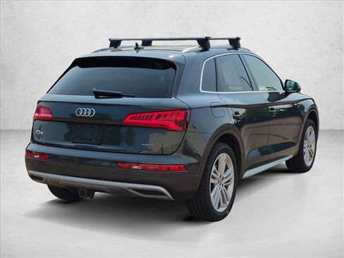 Used 2019 Audi Q5 2.0T Premium Plus w/ Premium Plus Package AWD/4WD image 5