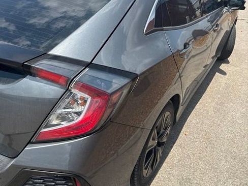 Used 2019 Honda Civic EX image 16