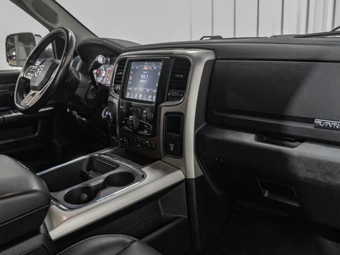 Used 2016 RAM 3500 Laramie image 13