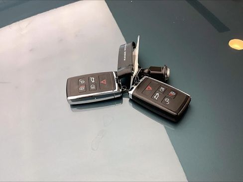 Used 2023 Land Rover Range Rover Sport SE Dynamic AWD/4WD image 15