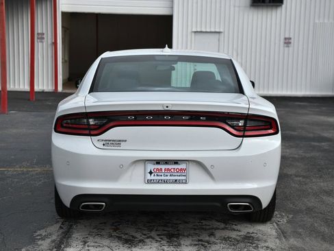 Used 2023 Dodge Charger SXT image 5