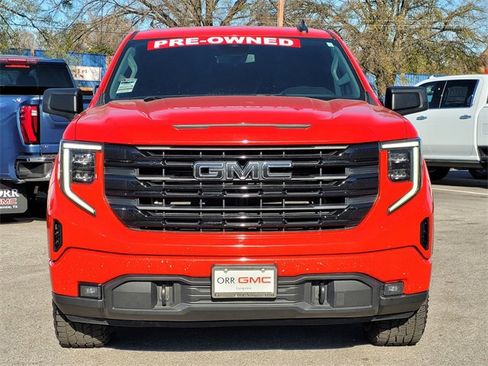 Used 2022 GMC Sierra 1500 Elevation image 2