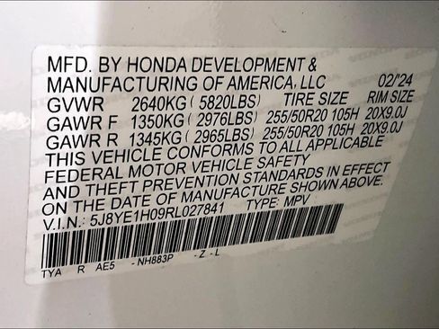 Used 2024 Acura MDX A-Spec image 33