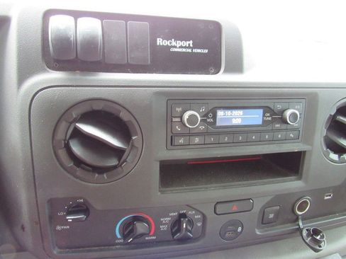 Used 2023 Ford E-450 and Econoline 450 Super Duty w/ Power Windows & Locks Group RWD image 32