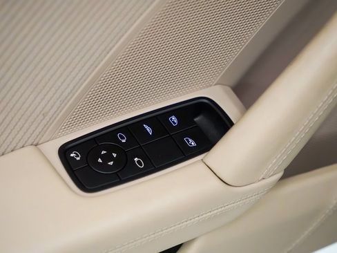 Certified 2022 Porsche 911 Carrera S image 19