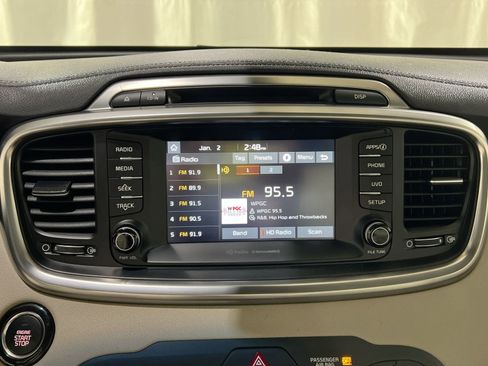 Used 2017 Kia Sorento EX w/ EX Advanced Touring Package image 18