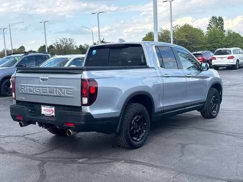 Certified 2025 Honda Ridgeline RTL+ image 11