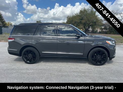 Used 2023 Lincoln Navigator Black Label image 2