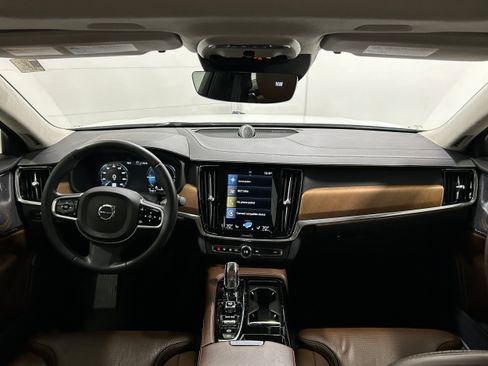Used 2018 Volvo S90 T8 Inscription w/ Luxury Package AWD/4WD image 14