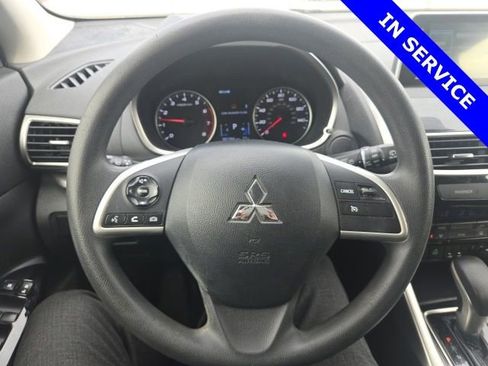 Used 2019 Mitsubishi Eclipse Cross AWD image 5