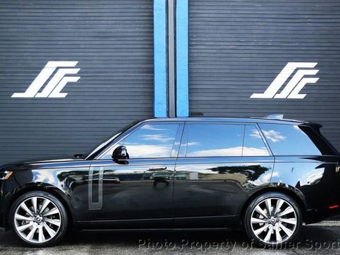 Used 2023 Land Rover Range Rover Long Wheelbase First Edition image 2