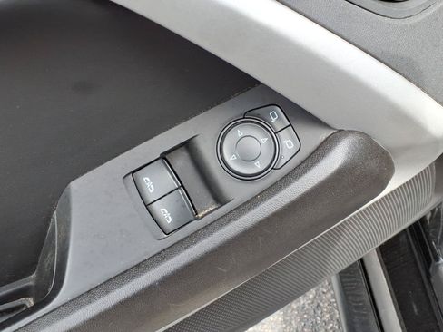 Used 2021 Chevrolet Camaro LT RWD image 6