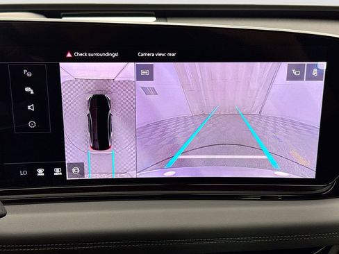 Used 2025 Audi A6 e-tron Premium Plus w/ Premium Plus image 16